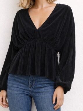 Abercrombie & Fitch Easy Waist Satin Blouse
